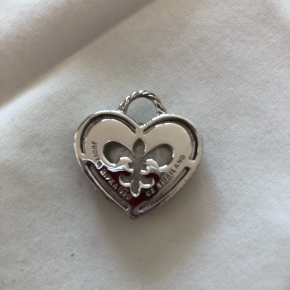 JUDITH RIPKA | Sterling silver heart pendant - Picture 2 of 2